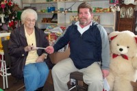 Rotary Donation to Xmas House