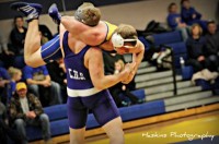 falcons-wrestling